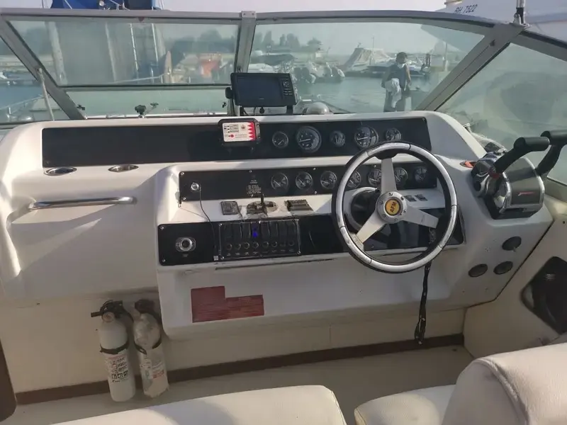 للبيع: يخت Sea Ray Baby 1990 / 29.8 قدم