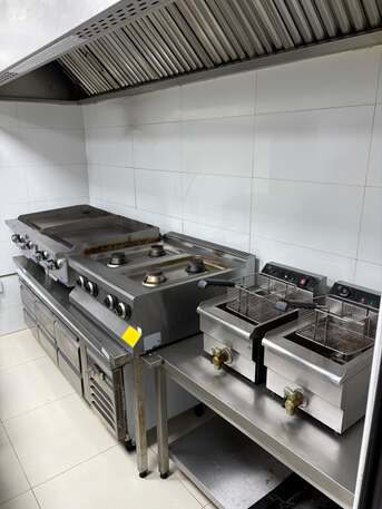 Cafe For Sale In Prime Location Including Machines And Furnitures.