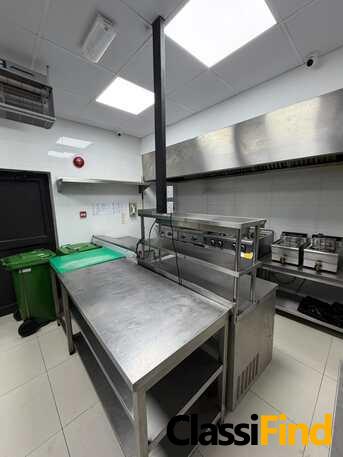 Cafe For Sale In Prime Location Including Machines And Furnitures.