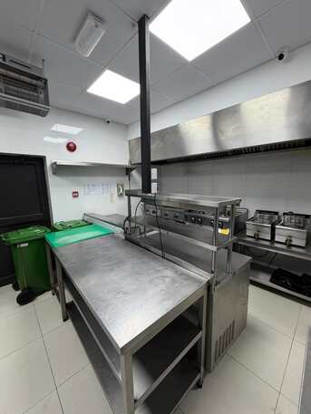 Cafe For Sale In Prime Location Including Machines And Furnitures.