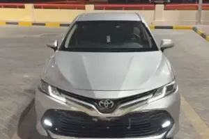 Toyota Camry 2019