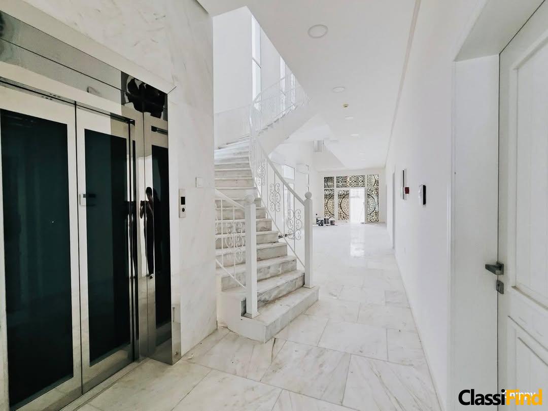 Luxury waterfront living awaits in the heart of Amwaj Islands