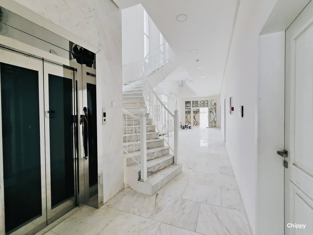 Luxury waterfront living awaits in the heart of Amwaj Islands