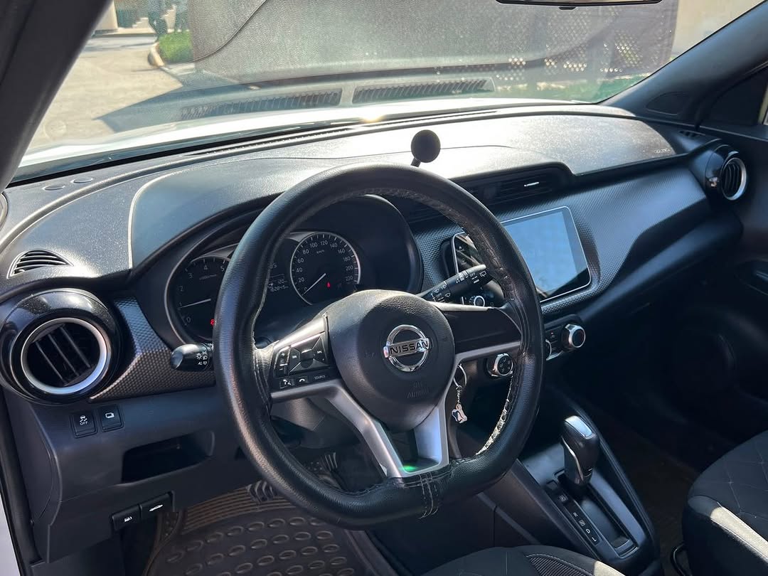 For Sale: Nissan Kicks Model: 2017