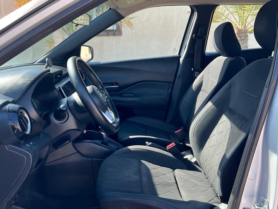 For Sale: Nissan Kicks Model: 2017