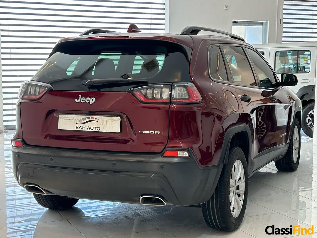 For Sale: Jeep Cherokee Sport V6
