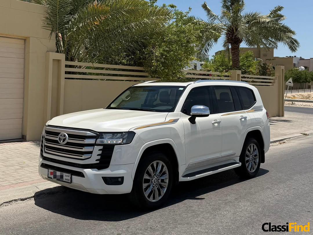 Toyota Land Cruiser GXR_V6 2022