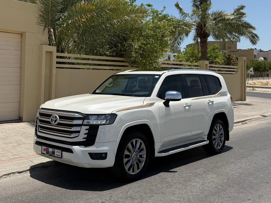 Toyota Land Cruiser GXR_V6 2022