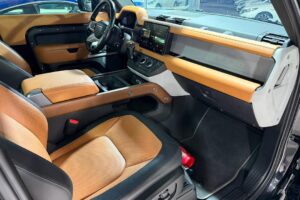 2023 Land Rover Defender X-Dynamic P400