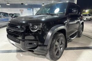 2023 Land Rover Defender X-Dynamic P400