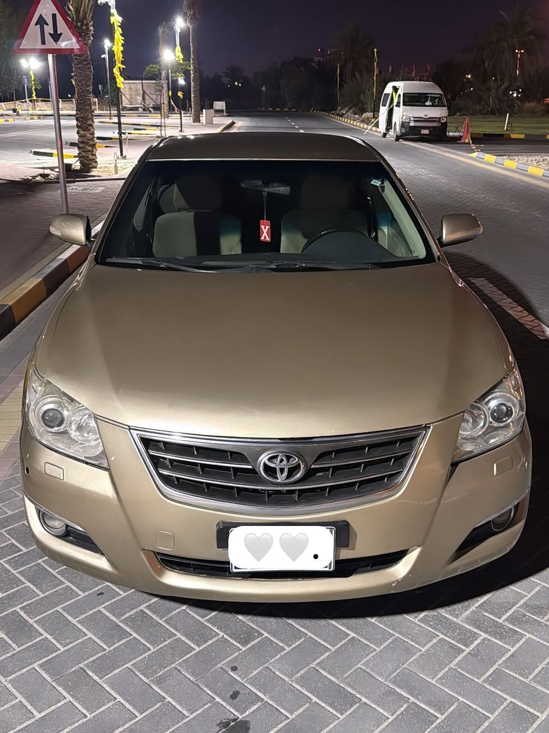 2007 Toyota Aurion.