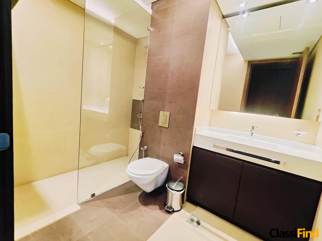 Discover this spacious apartment in Reef Island