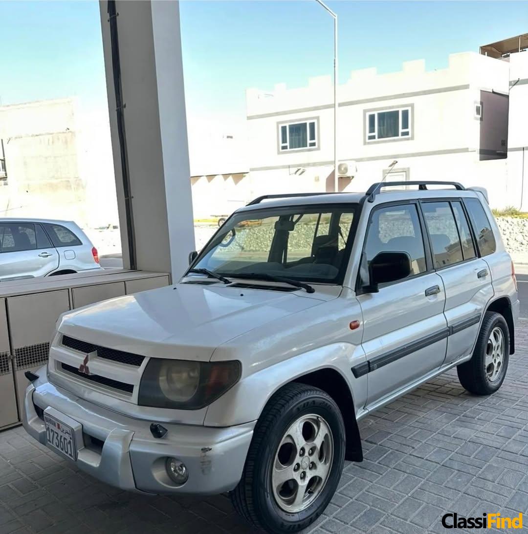 باجيرو آي أو، موديل 2000
