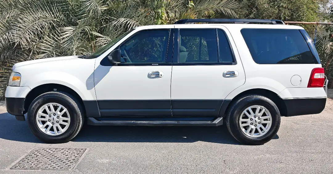 For sale: Ford Expedition, 2013