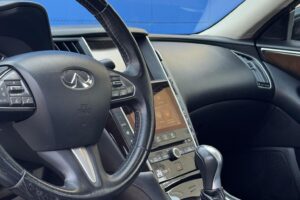 Infiniti Q50 2016