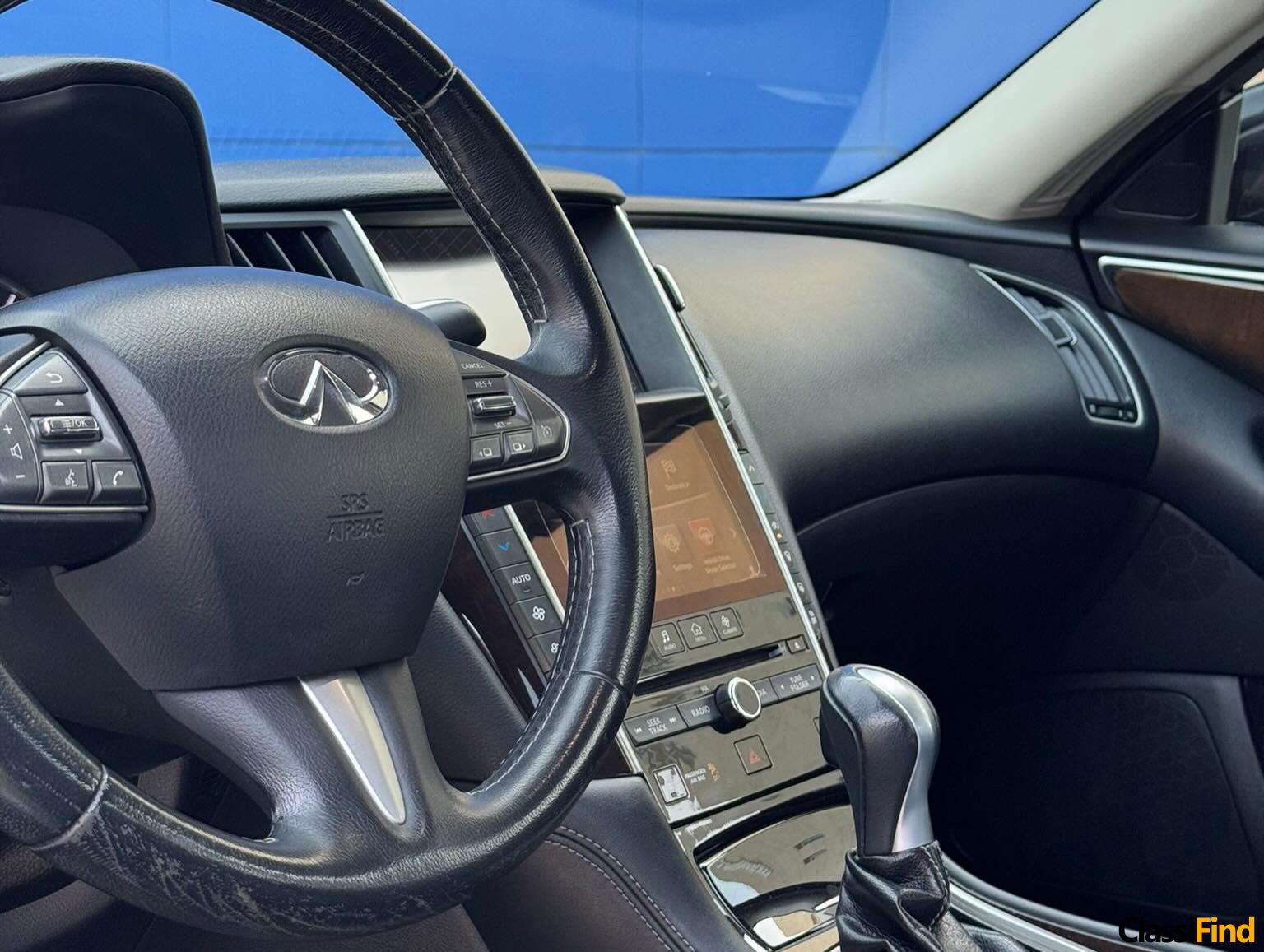 Infiniti Q50 2016