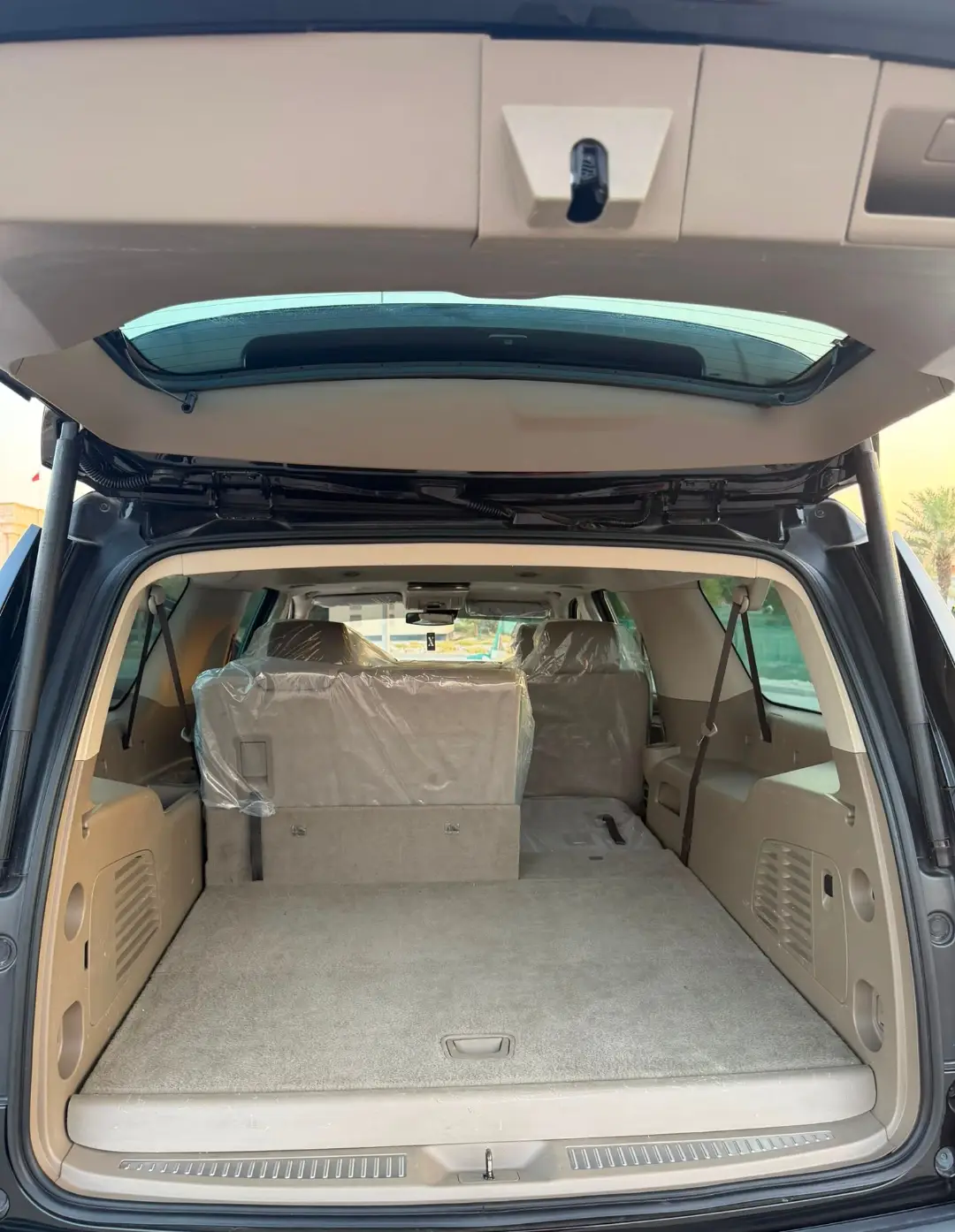 For Sale: Tahoe LT (Suburban)