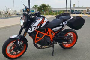 KTM 690 Duke type ( R ) Model 2016