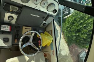 Pursuit 3100 Offshore – 2005 Model