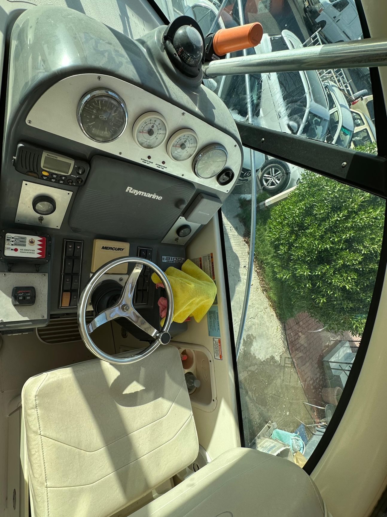 Pursuit 3100 Offshore – 2005 Model