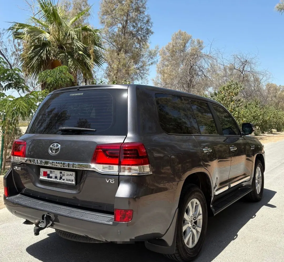 Land Cruiser GXR V6 for sale 2020 Model