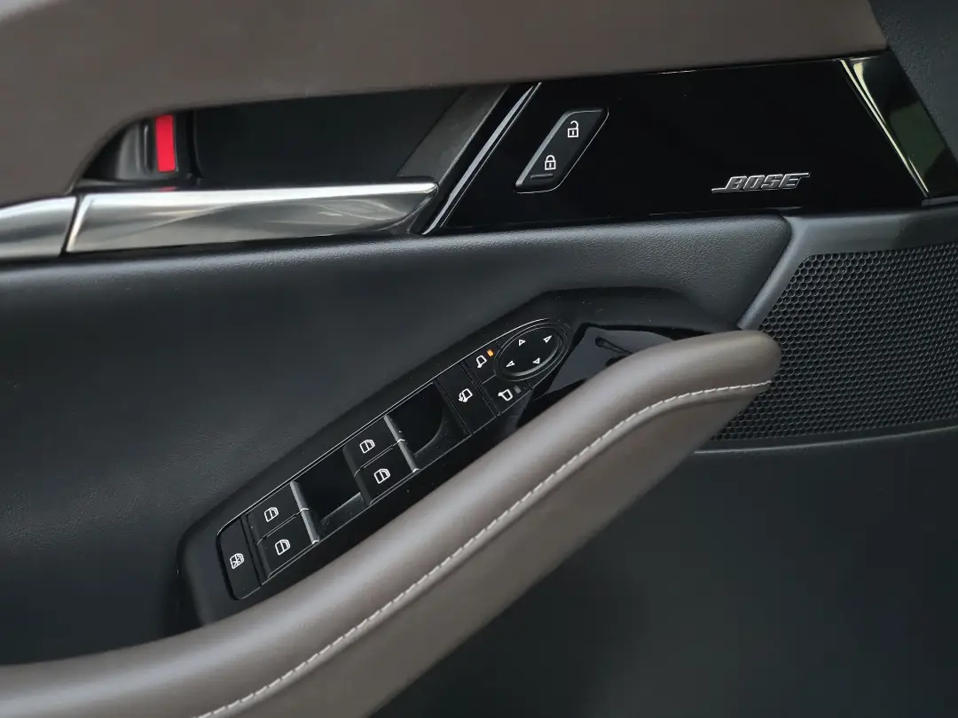 2022 Mazda CX30 signature 2.0