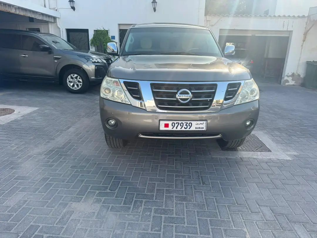 For sale: Nissan Patrol 320 SE,