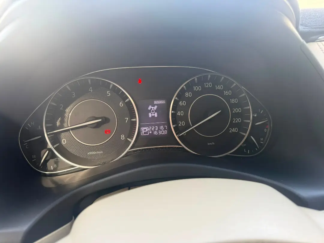 For sale: Nissan Patrol 320 SE,