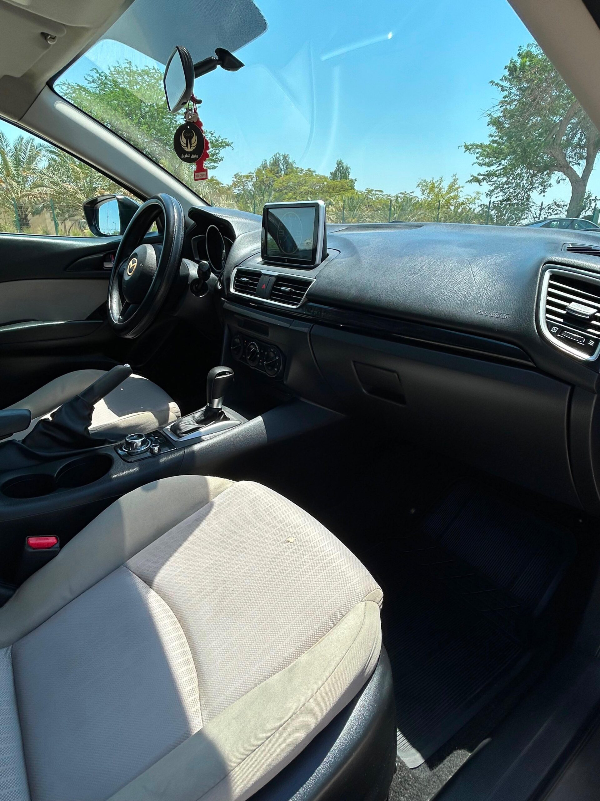 Mazda 3 Model: 2016