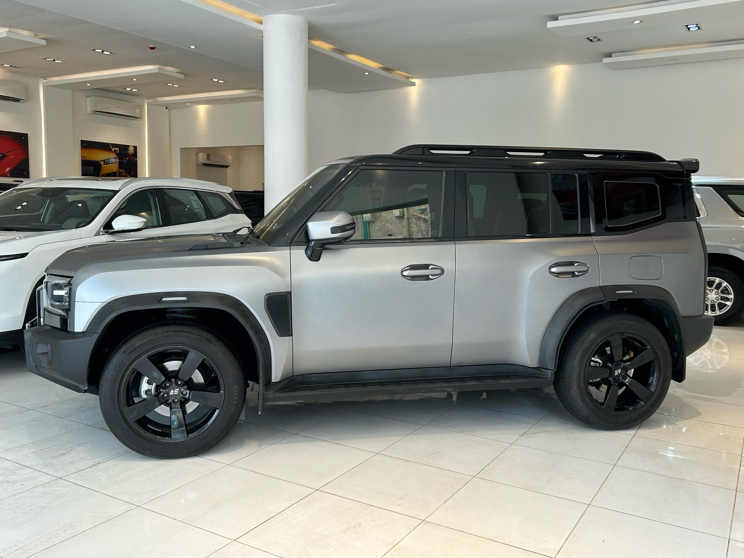 Jetour T2 (Full Option) Model: 2025