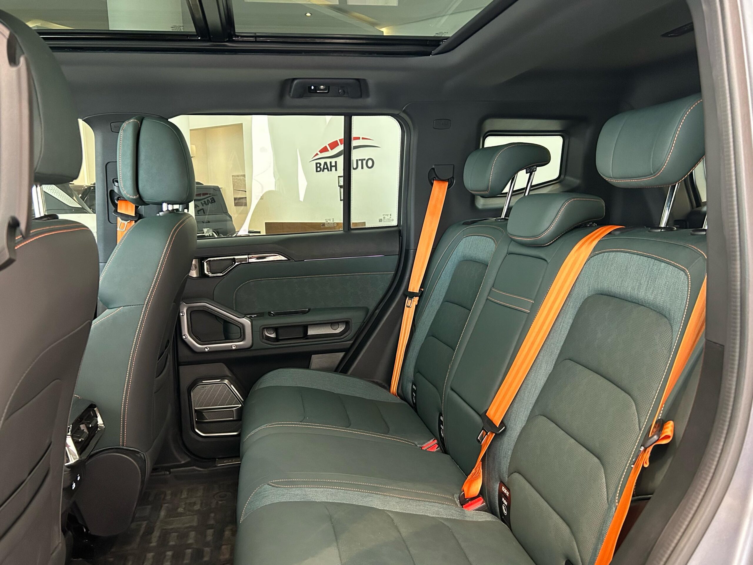 Jetour T2 (Full Option) Model: 2025