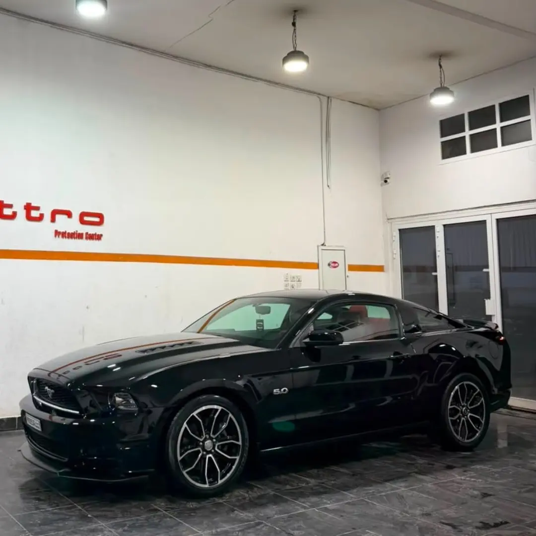 Ford: Mustang, Model: 2013