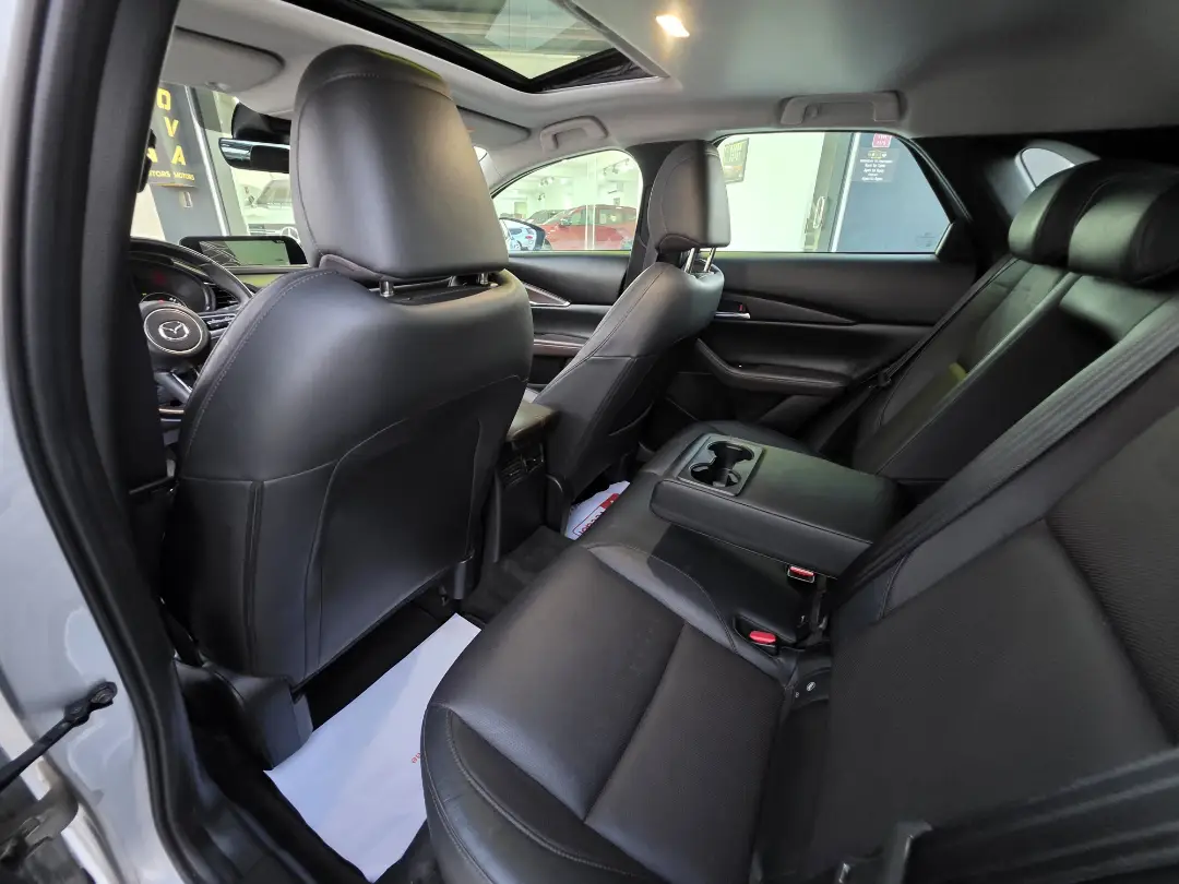 2022 Mazda CX30 signature 2.0