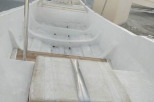 For Sale: 23-foot Sals Al-Kooheji boat