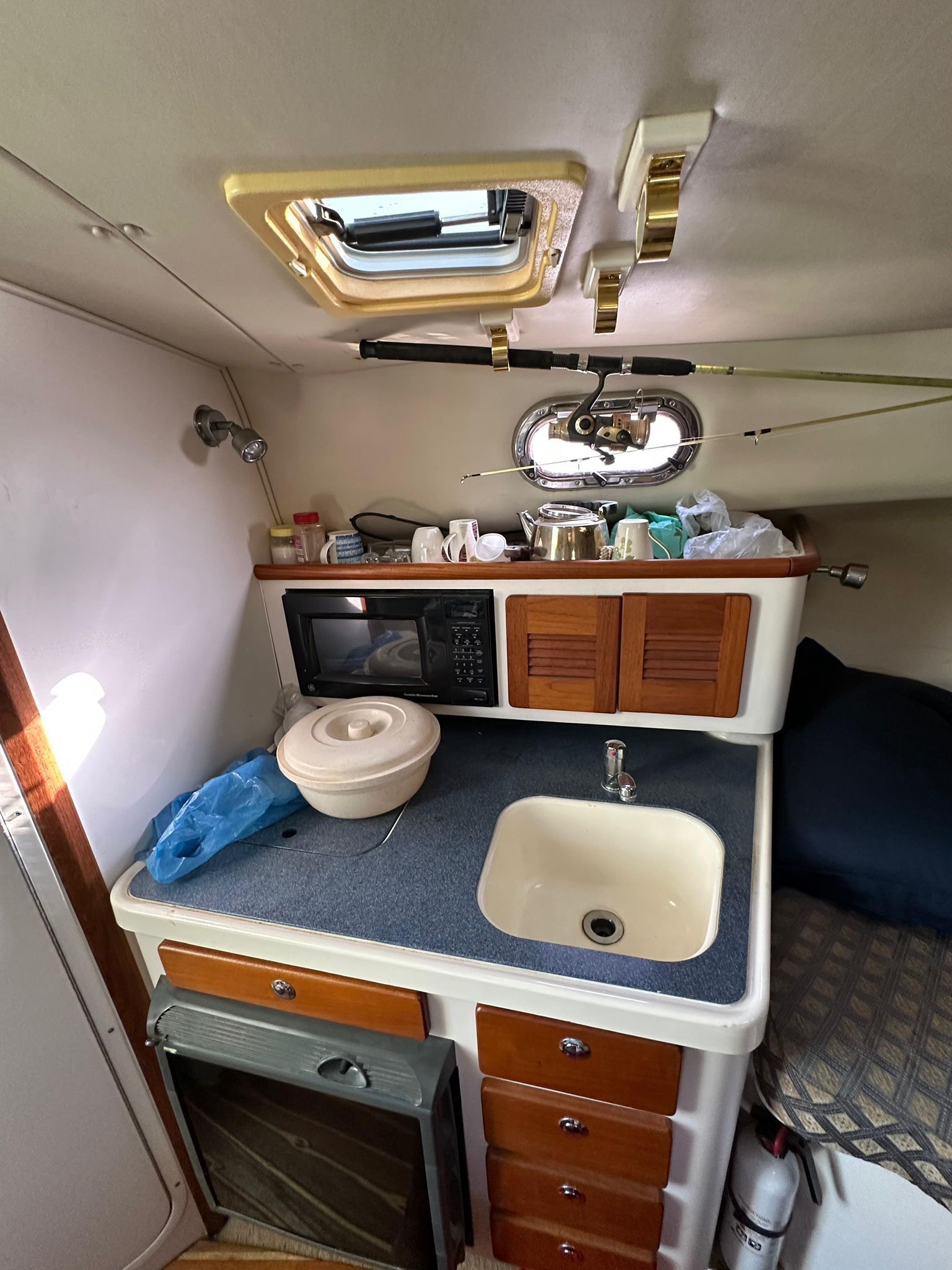 Pursuit 3100 Offshore – 2005 Model