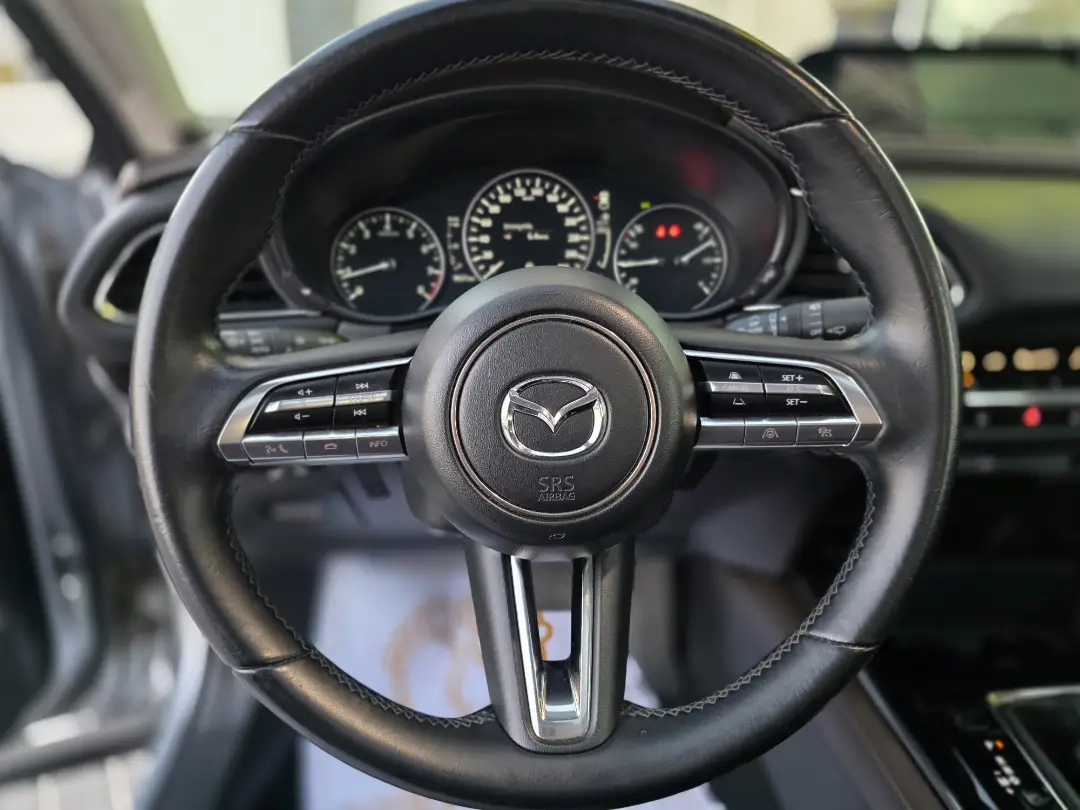 2022 Mazda CX30 signature 2.0