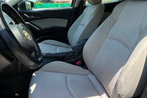 Mazda 3 Model: 2016