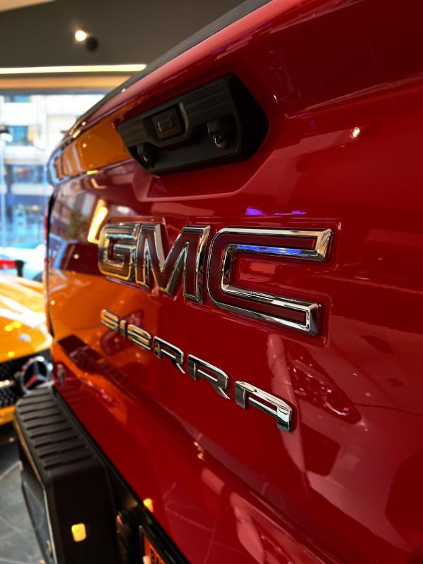 GMC Sierra 2024