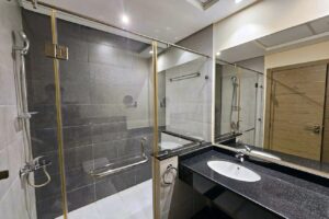 Luxury Studio Apartment for Rent: All-Inclusive, Prime Location Near Juffair Mall