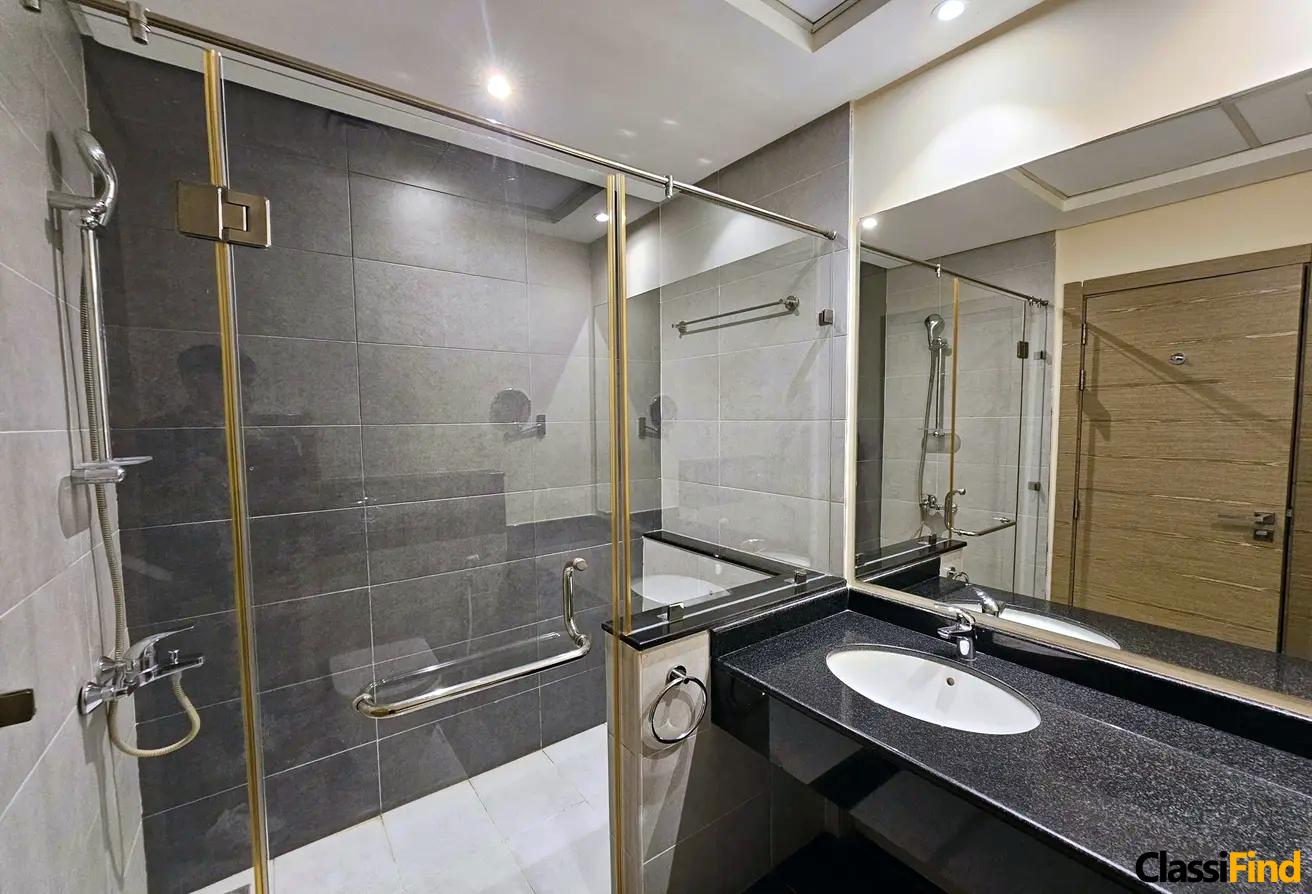 Luxury Studio Apartment for Rent: All-Inclusive, Prime Location Near Juffair Mall