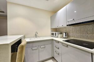 Luxury Studio Apartment for Rent: All-Inclusive, Prime Location Near Juffair Mall