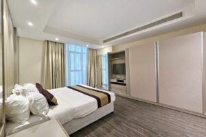 Luxury Studio Apartment for Rent: All-Inclusive, Prime Location Near Juffair Mall