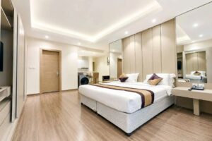 Luxury Studio Apartment for Rent: All-Inclusive, Prime Location Near Juffair Mall