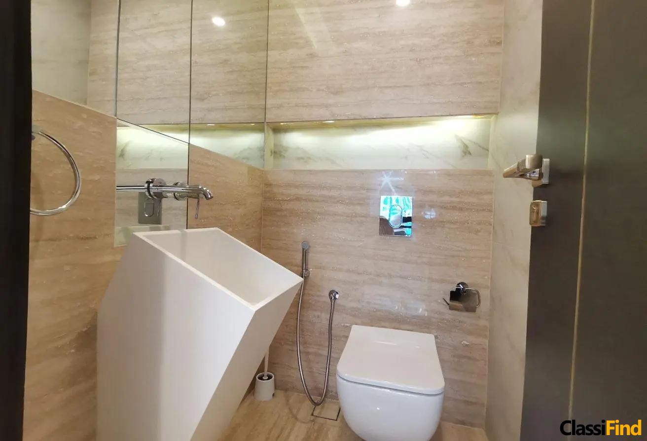 Bahrain Bay Apartments for Sale: Prime Location, 2-Minute Walk to Promenade