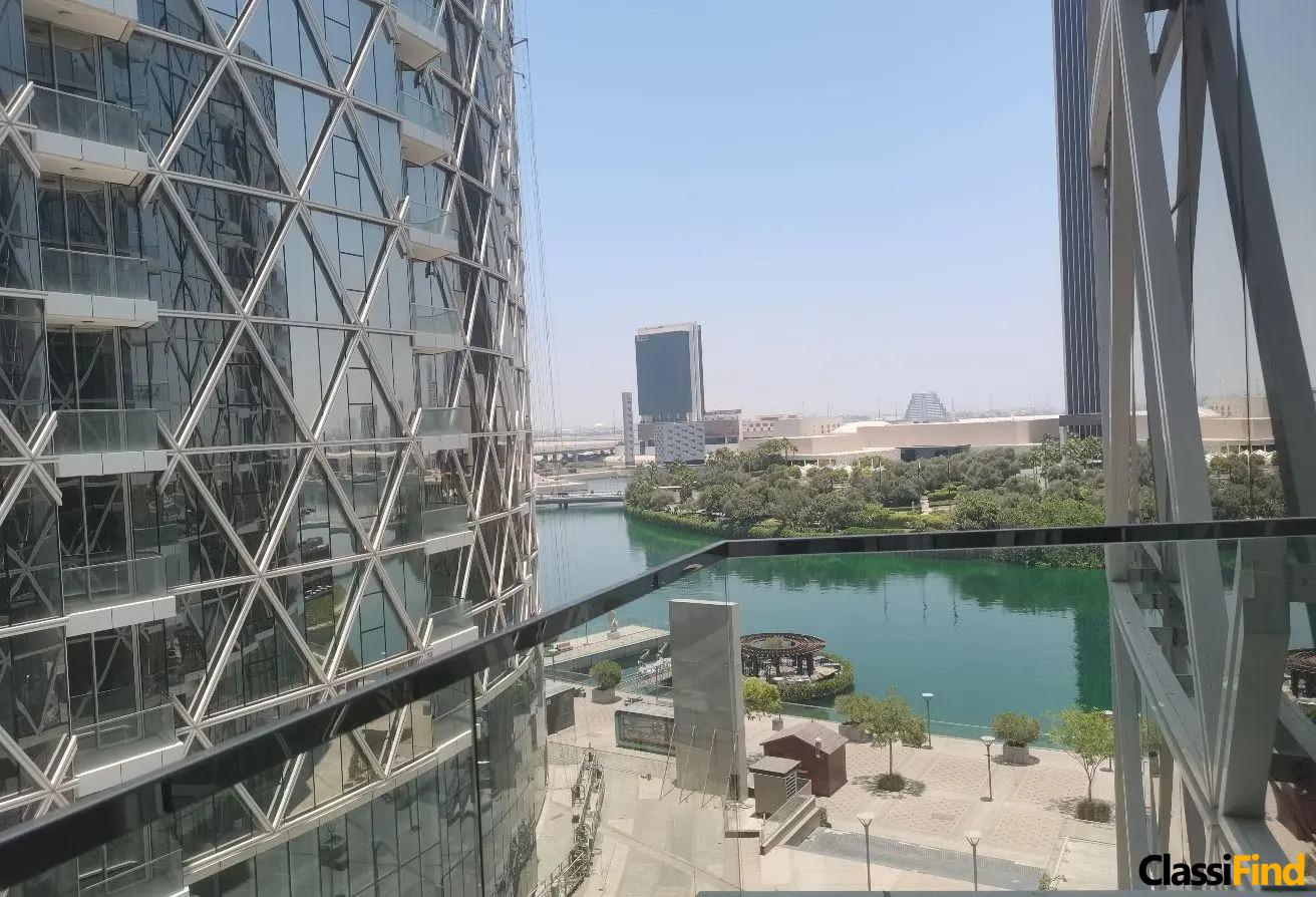 Bahrain Bay Apartments for Sale: Prime Location, 2-Minute Walk to Promenade