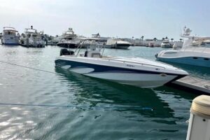 Pearl Craft 32ft Boat with Mercury 300 Outboard