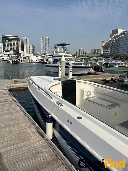 Pearl Craft 32ft Boat with Mercury 300 Outboard