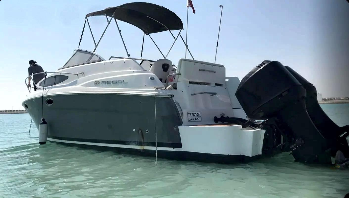 Regal 2008 – 28 ft Cabin Cruiser with Twin Mercury 225 HP Engines