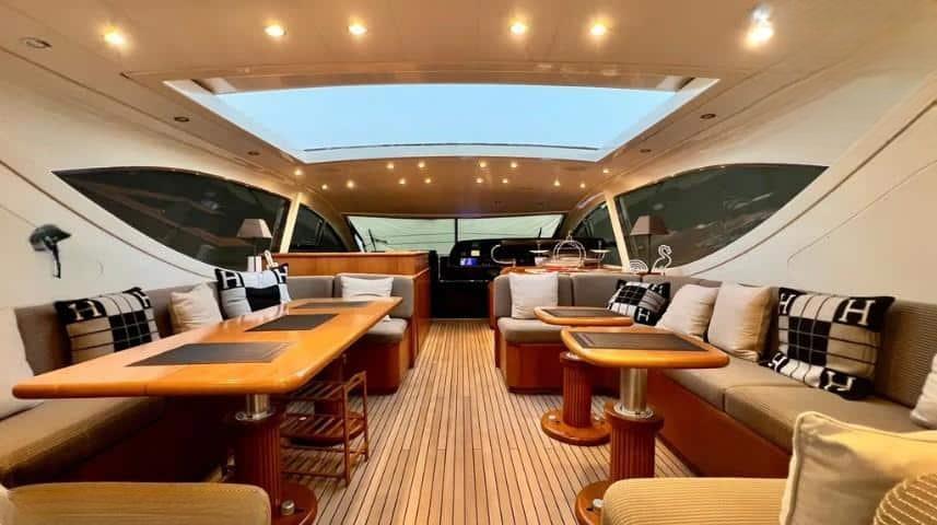 Luxury Yacht for Sale: ARNO LEOPARD 24, 2005 Model