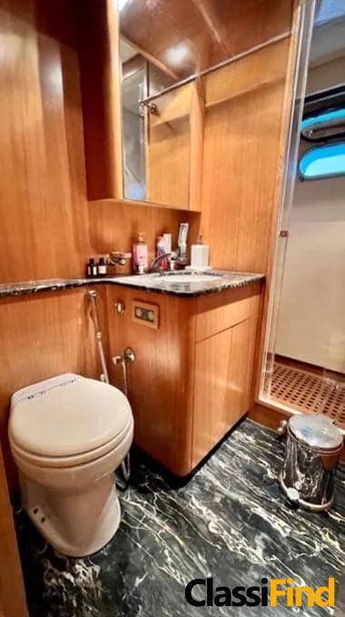 Luxury Yacht for Sale: ARNO LEOPARD 24, 2005 Model